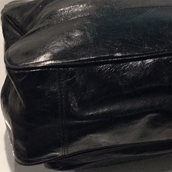 🌻Coach Large Leather Poppy Tote with large front pocket, three sections. - Picture 10 of 16